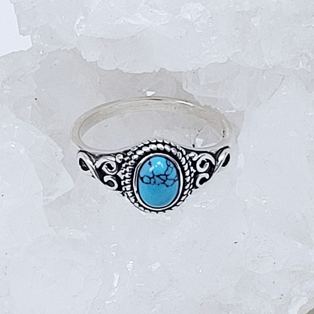 Sz8 Turquoise and Sterling Silver Ring 925 Stamped Boho Western Stone Gemstone